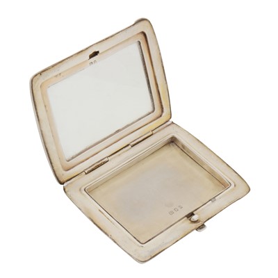 Lot 42 - London 1939 by Goldsmiths and Silversmiths