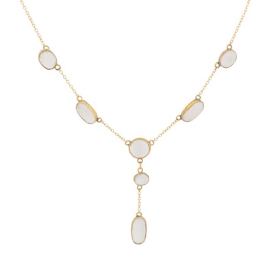 Lot 164 - A moonstone pendant necklace
