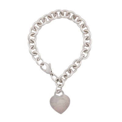 Lot 142 - Tiffany & Co, Ι A 'Return to Tiffany' bracelet