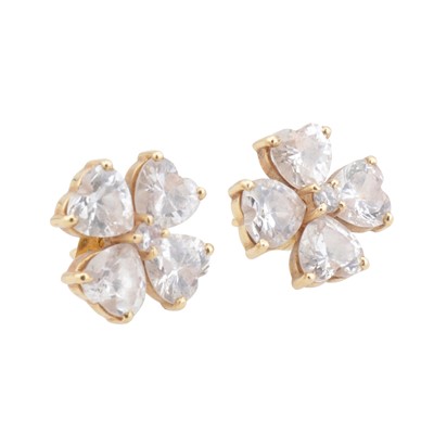 Lot 159 - A pair of clover paste earrings