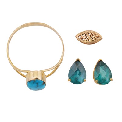 Lot 30 - A collection of jewellery