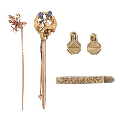 Lot 345 - A group of jewellery