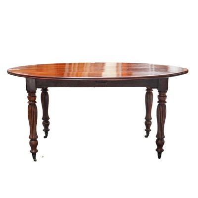 Lot 31 - A George III mahogany drop leaf dining table