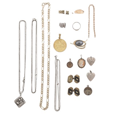 Lot 484 - A group of jewellery