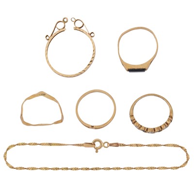 Lot 255 - A group of jewellery