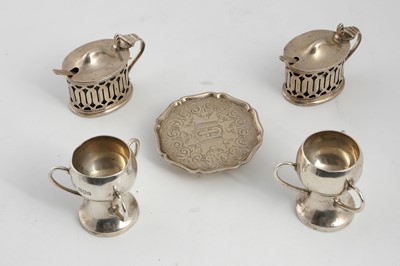 Lot 262 - Antique Victorian Sterling Silver miniature...