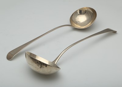 Lot 40 - Antique George II Sterling Silver soup ladle...