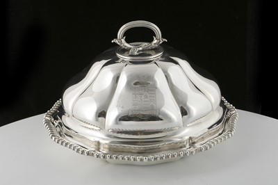 Lot 247 - Antique William IV Sterling Silver entree dish...