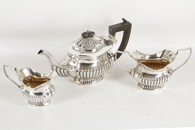 Lot 533 - An attractive early 20th century, hallmarked...