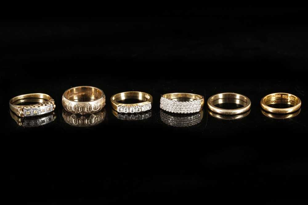 Lot 625 - Six various gold rings to include a 22ct