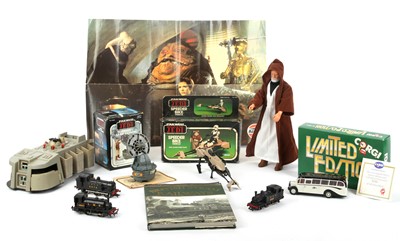 Lot 432A - Three vintage Star Wars toys to include;...