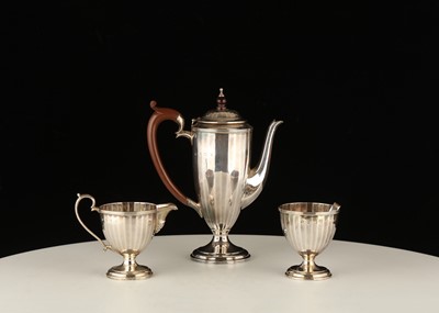 Lot 59 - Antique George V Sterling Silver four piece...