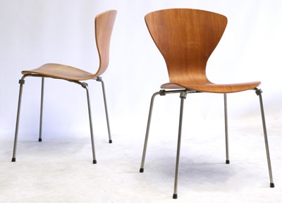 Lot 305 - A PAIR OF DANISH 1960s PLYWOOD DINING CHAIRS,...