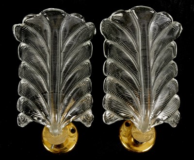 Lot 580 - A PAIR OF 1940'S Murano WALL LIGHTS, with...