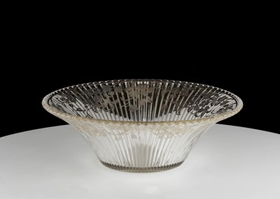 Lot 253 - A SILVER OVERLAY GLASS BOWL, early 20th...