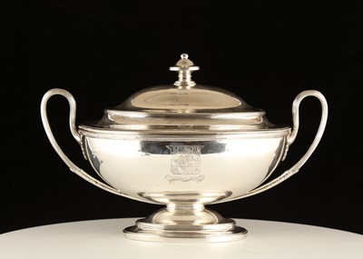 Lot 95 - Antique George III Sterling Silver soup tureen...