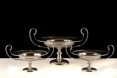 Lot 82 - Set of three Antique George V Sterling Silver...