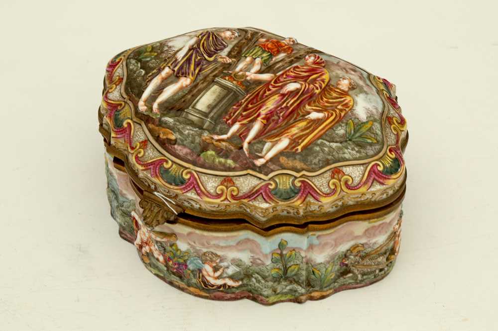 Lot 132 - Capodimonte shaped large trinket box of...