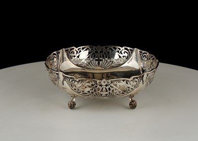 Lot 166 - Antique George V Sterling Silver bowl by...