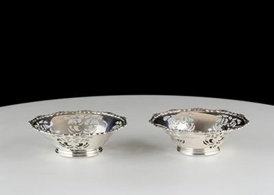 Lot 190 - Pair of Vintage Sterling Silver trinket / nut...