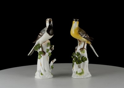 Lot 219 - A PAIR OF MEISSEN FIGURES OF BIRDS, early 20th...