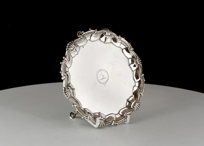 Lot 142 - Antique George II Sterling Silver waiter /...