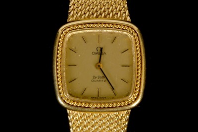 Lot 253 - A ladies c.1970's 18ct gold cased 'Omega - De...