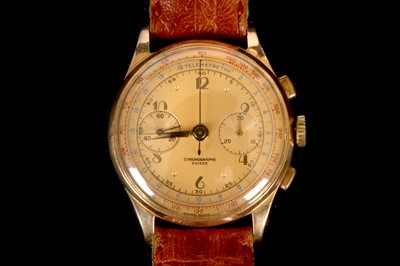 Lot 224 - A gent's vintage 18ct gold cased 'Chronographe...