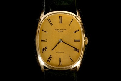 Lot 256 - A gent's c.,1970's 18ct gold cased 'Patek...