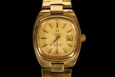 Lot 272 - A ladies c. 1970's gold plated 'Omega -...