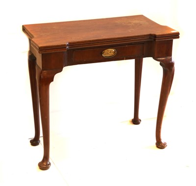 Lot 839 - An early 20th Century card table, mahogany,...