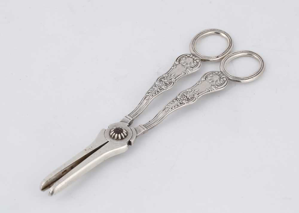 Lot 558 - Pair of Antique Victorian Sterling Silver...