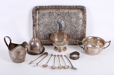 Lot 41 - A small collection of hallmarked silver items...