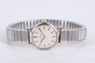 Lot 44 - A 1960's Swiss Omega stainless steel ladies...