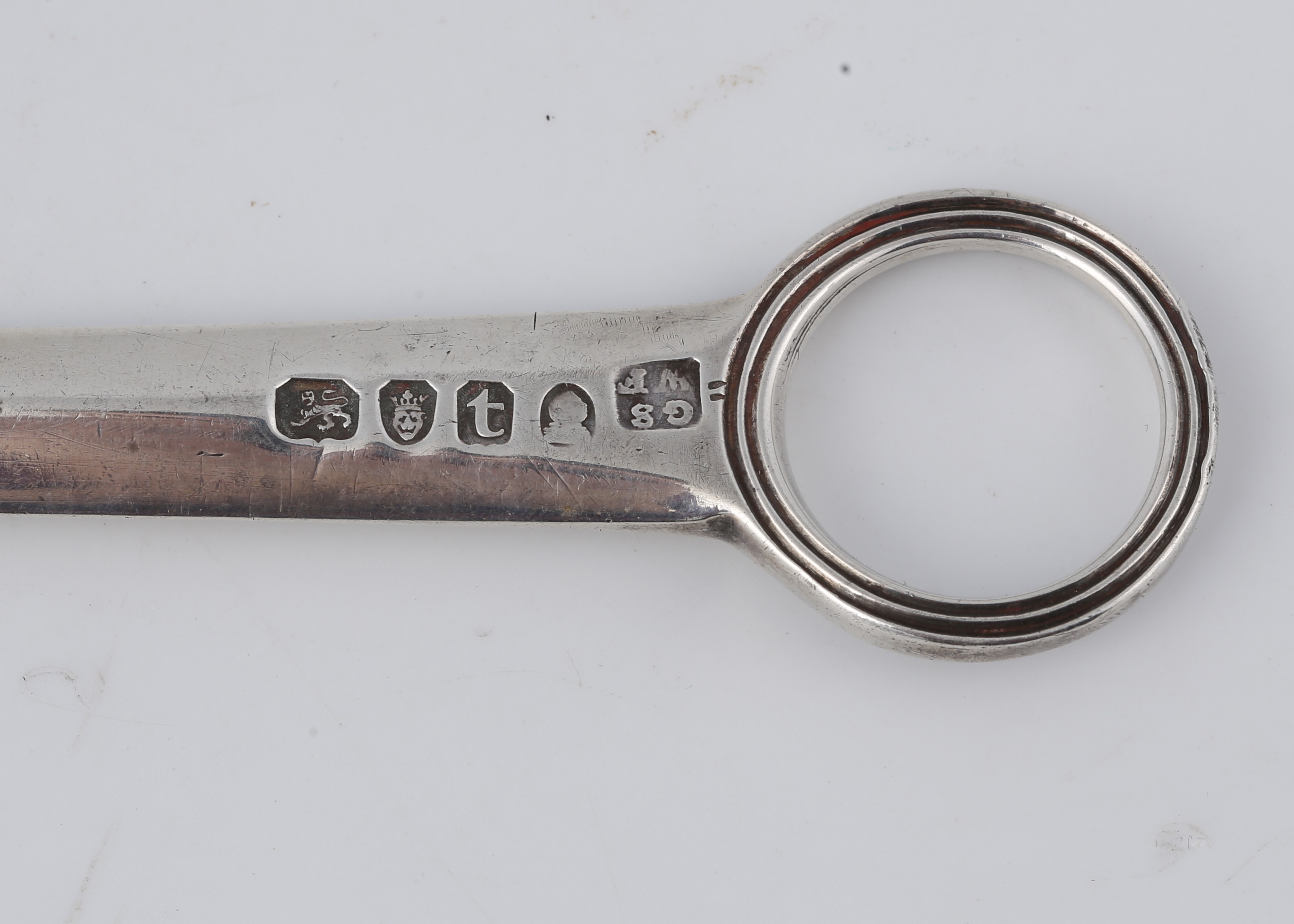 Lot 554 Antique III Sterling Silver meat