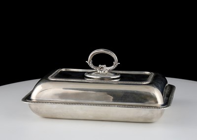 Lot 651 - Antique George V Sterling Silver entree dish...