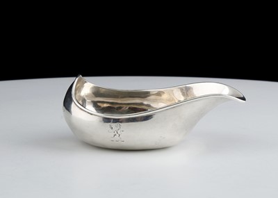 Lot 759 - Antique George III Sterling Silver pap boat /...