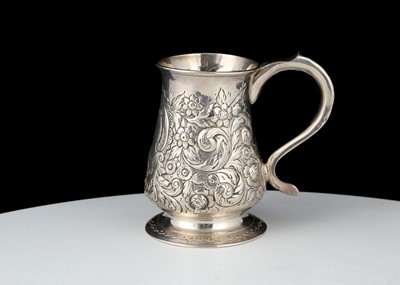 Lot 858 - Antique George II Sterling Silver pint mug by...