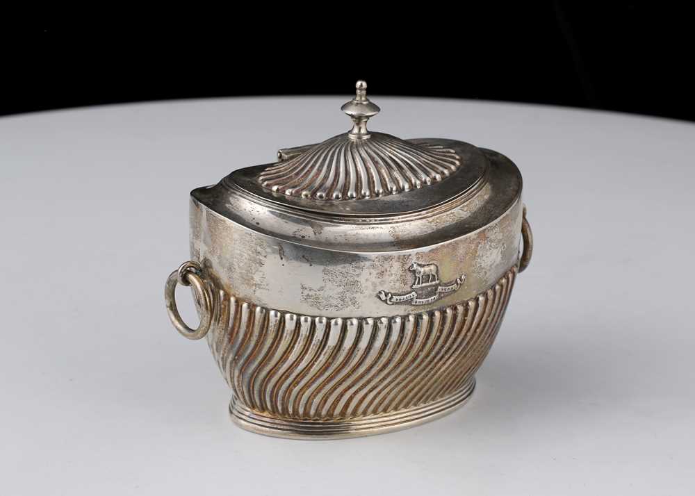 Lot 620 - Antique Edwardian Sterling Silver tea caddy by...