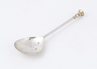 Lot 876 - Antique Charles I Sterling Silver seal top...