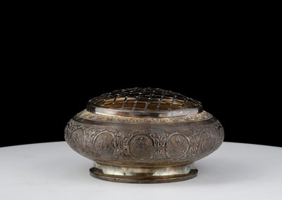 Lot 865 - Antique Asian Silver bowl / jardiniere...