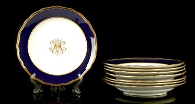 Lot 338 - A FINE SET OF EIGHT MONOGRAMMED MEISSEN...