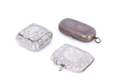 Lot 101 - A small group of antique sterling silver boxes,...