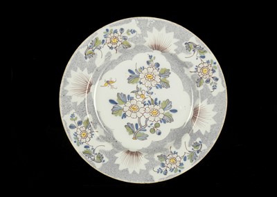 Lot 301 - AN ENGLISH DELFTWARE 'WOOLSACK' PLATE, circa...