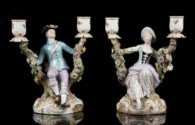 Lot 318 - A PAIR OF MEISSEN PORCELAIN TWIN-BRANCH...