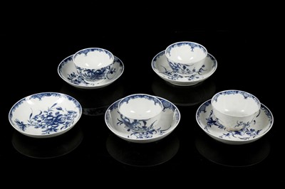 Lot 381 - A COLLECTION OF WORCESTER PORCELAIN TEAWARE IN...