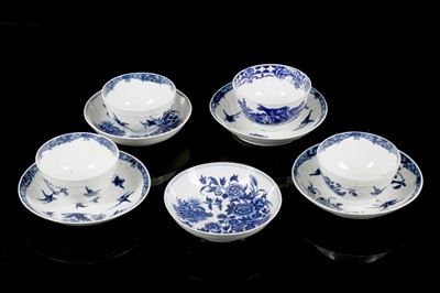 Lot 385 - A COLLECTION OF WORCESTER PORCELAIN TEAWARE,...