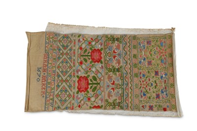 Lot 37 - A 17TH CENTURY ENGLISH EMBROIDERED BAND...