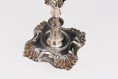 Lot 402 - An early George III antique sterling silver...