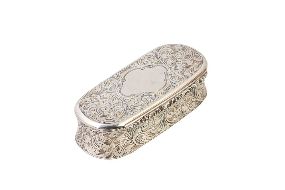 Lot 210 - A Victorian antique sterling silver snuff box,...